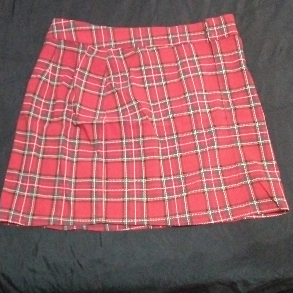 High Rise Plaid Skirt